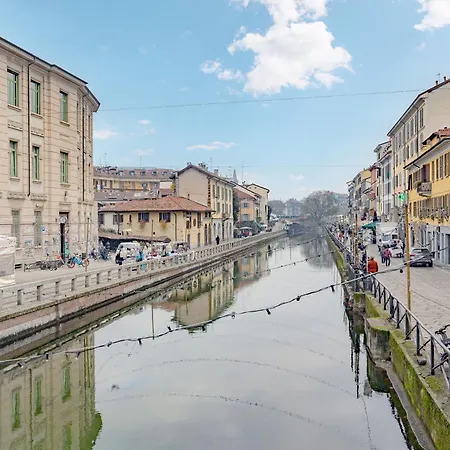 Luxury Naviglio House - 10 Min Cathedral Apartment