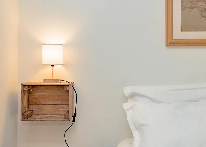 Luxury Naviglio House - 10 Min Cathedral Milánó